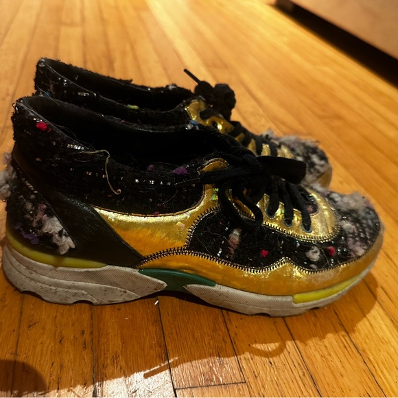 Chanel tweed sneakers size 37. Probably circa fw14 or fw15 Collectors item - Picture 7 of 7